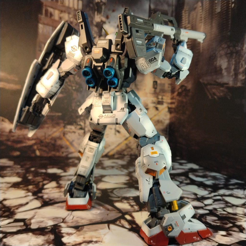 デカールはHGマークII用を使いました！😀ディテール追加しないかわりに、デカールで主張してみました！😄