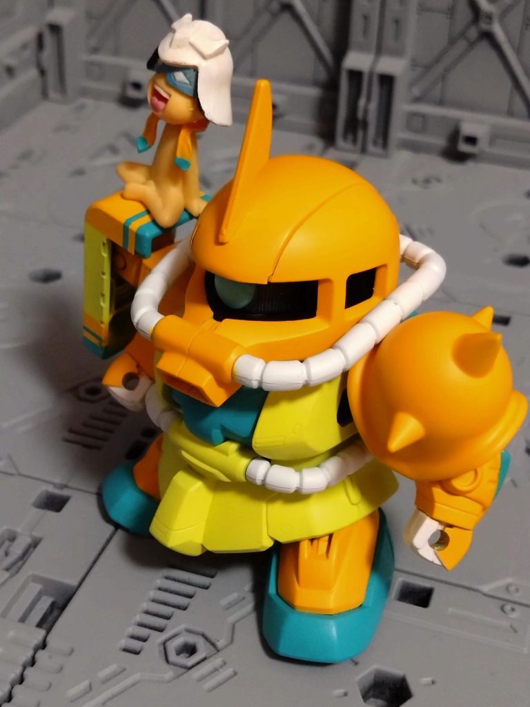 ヘリコプタオル2号機。シャアさんもマグネットとマフラー仕様です。