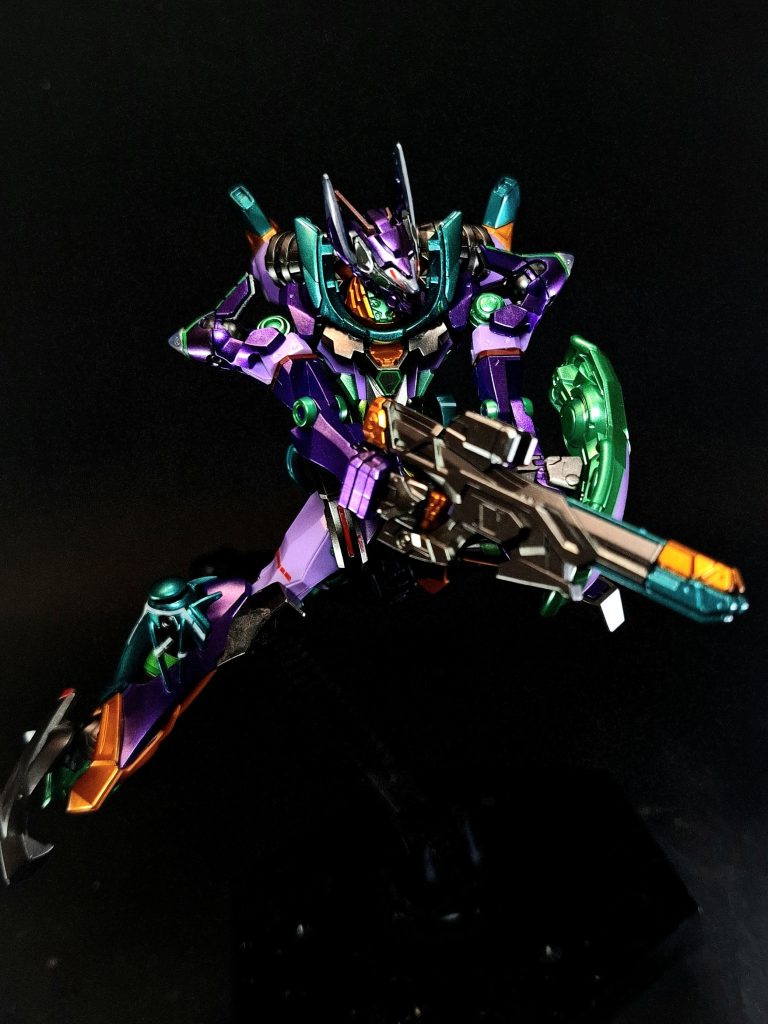 武装・必殺攻撃編集ビーム・ライフル対MS戦用の射撃兵装。メガ粒子を高速で射出し、敵機装甲を破壊する。