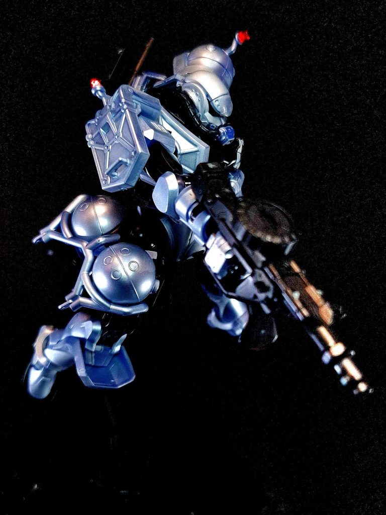 HG 軍警ザク(パンダ仕様)–8枚目/制作者:鈴木 克海