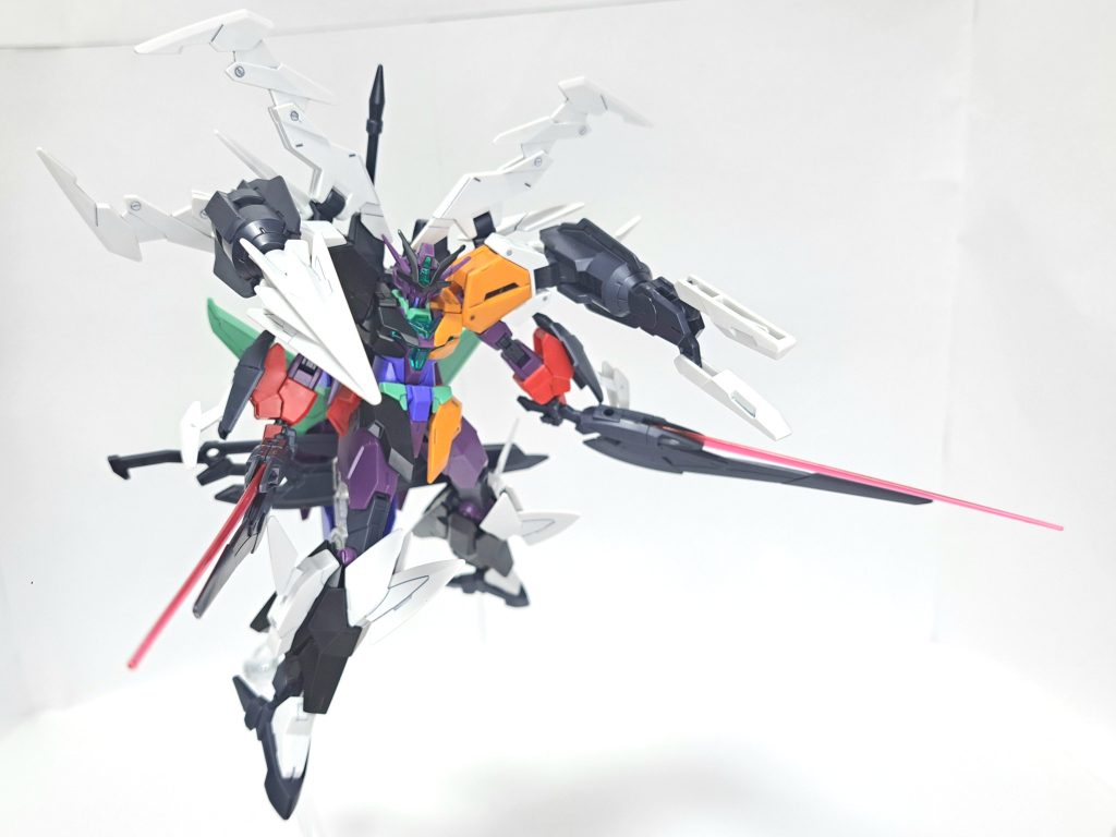 リミテッドチェンジ プルートtoマーズ&サターン3種の中・近距離装備のアーマーを組み合わせた形態