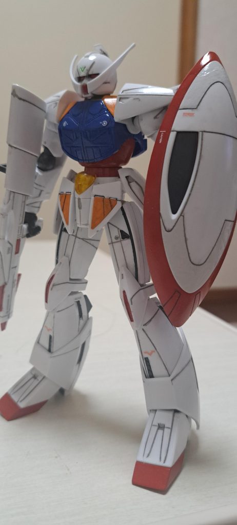 作ってみると非常に組みやすくスタイルも良いんですよね。ターンエーガンダムのアニメはどうしてか1話の川でロランが溺れ姉妹に助けられるシーンの印象しかありません。ファンの方すみません。