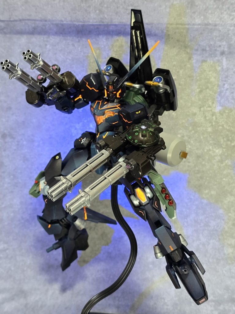 GUND”AM”VOLVA UHTE FULL ARMOR–5枚目/制作者:クリーム宗田