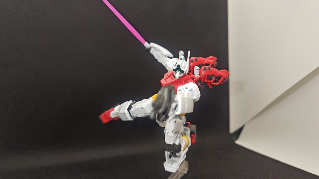 赤いガンダムのハンマーを撃ち抜いた時はこんなだったのかなー、と。