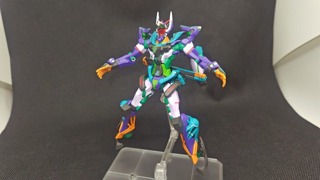 何か開きそうな気はしてましたが、やっぱり開いた「顔」。フェイスオープンというより、フェイス·オフ？