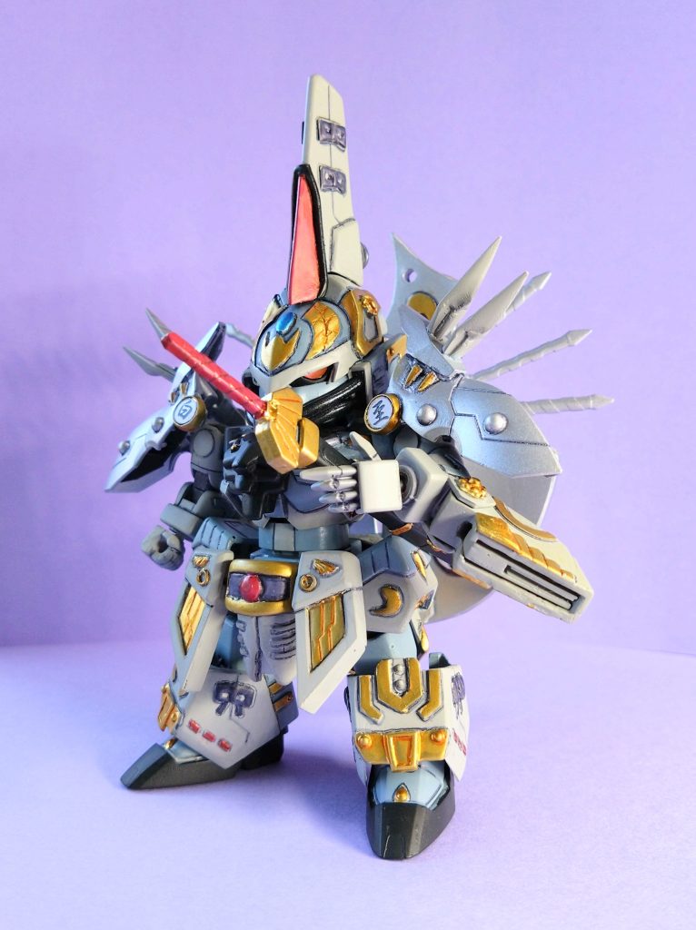 ふわっふわ【ストーリー・設定】かつて、荒廃した世界を鎮め。民と共に都を興し治めた魔神がいた。都を造りし開祖。真名は、『至宮（しぐう）』とも呼ばれる。天帝として長く都と一帯を治め、信頼・信奉を多く集めたが。やがて、自分を崇拝する派閥と、民が主導で治めるとする派閥の大きな諍（いさか）いがおこり。親しき友に立場を譲り身を引いた。都を去った後は、都から離れた小さな村の、さらにその奥の森に社を敷き。村人に畏怖され、また親しまれながら、ひっそりと有り続けた。 