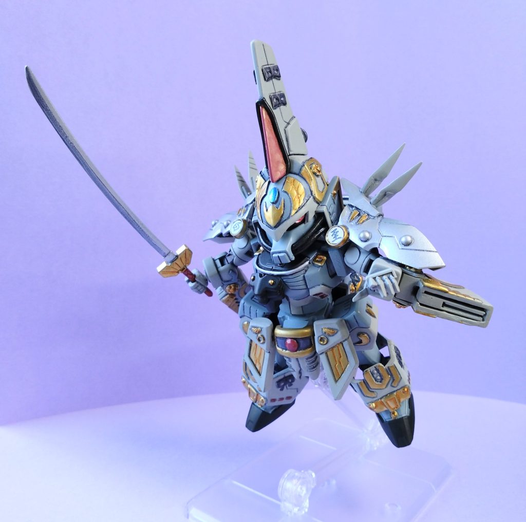 愛刀は長刀の『白夜（びゃくや）』。