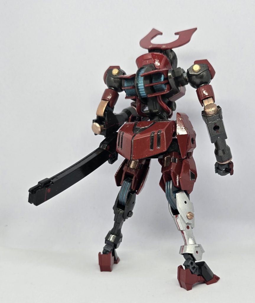 後ろから。以前投稿した白樫と同じ主に仕えている家臣です。白樫  https://gumpla.jp/hg/1270405以下、アクションをば…