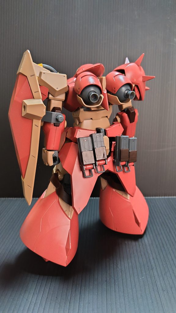 後ろの『機雷』の部分とスカートの接続が一部新規です