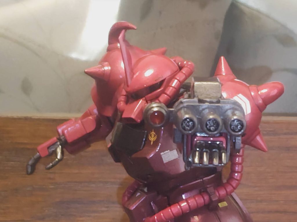 ３連ガトリングの砲身の中に、６砲身のガトリングを仕込んでみました。それなりに上手くできたと思ってます。