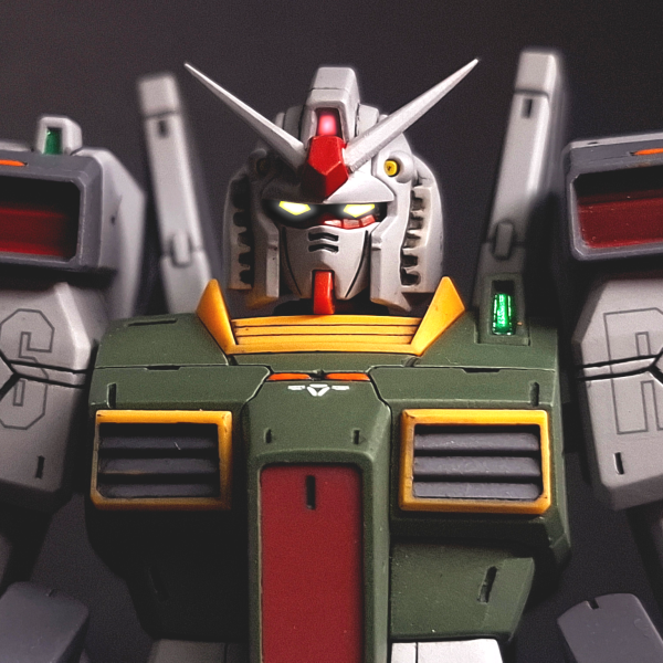 ガンダム顔のジムIII