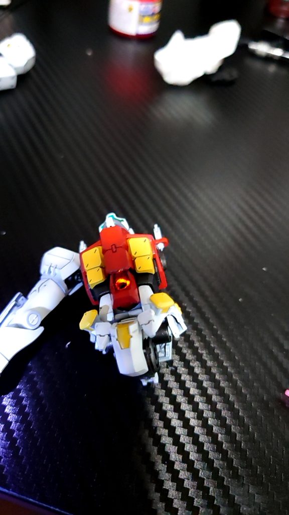 蛍光塗料で溶け感を演出