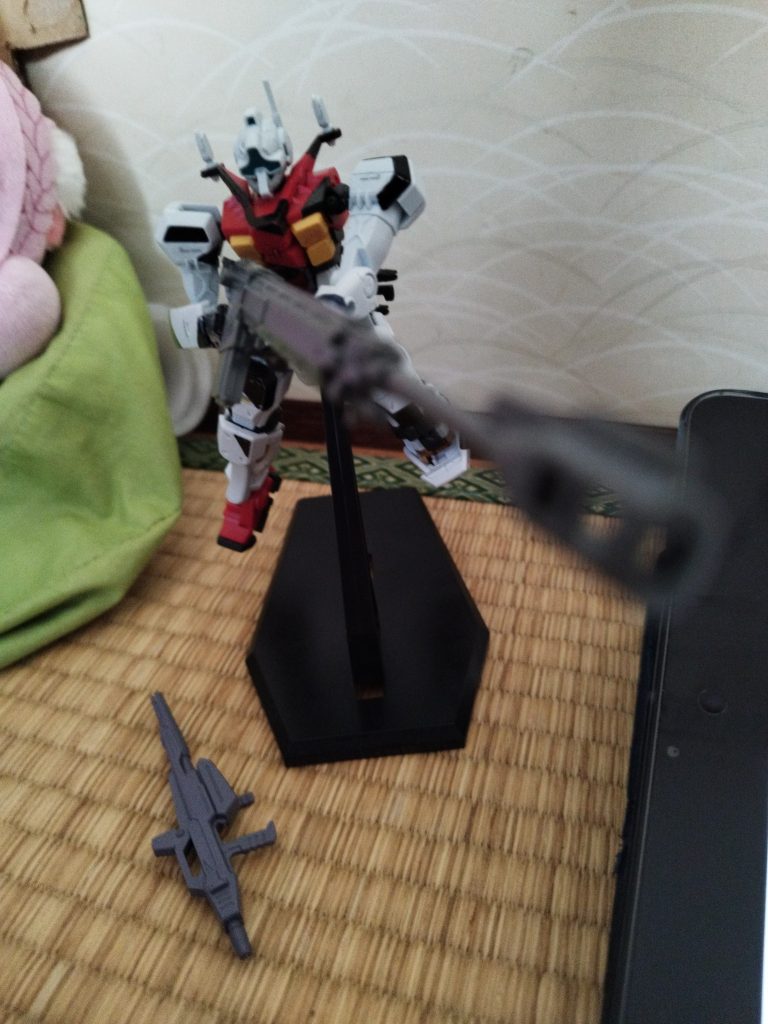 ゲルググに長物似合うかなと思っていたけどかなり似合いますねまぁゲルググjも長物持ってますしジークアクス版もいける！というIQ3の考えです