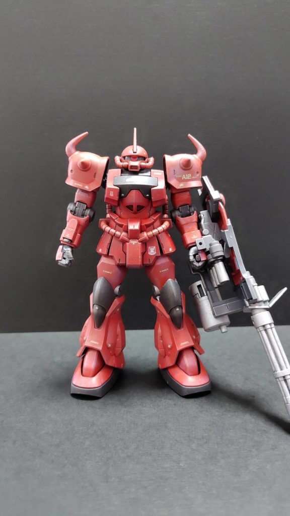 HGUC 1/144 シャア専用グフカスタム