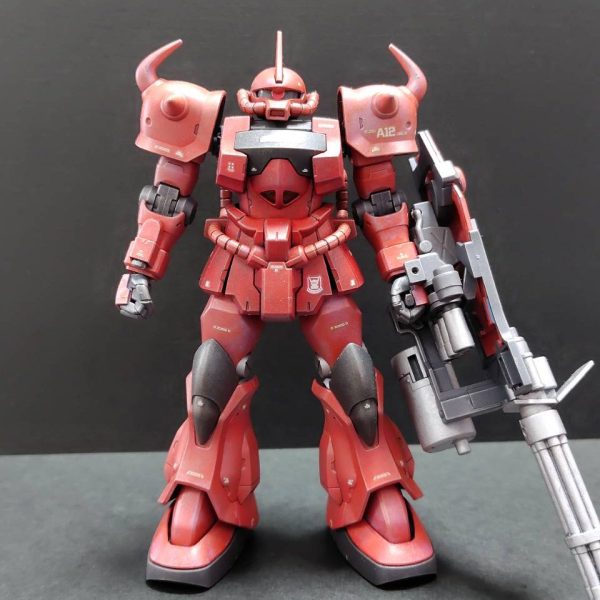 HGUC 1/144 シャア専用グフカスタム