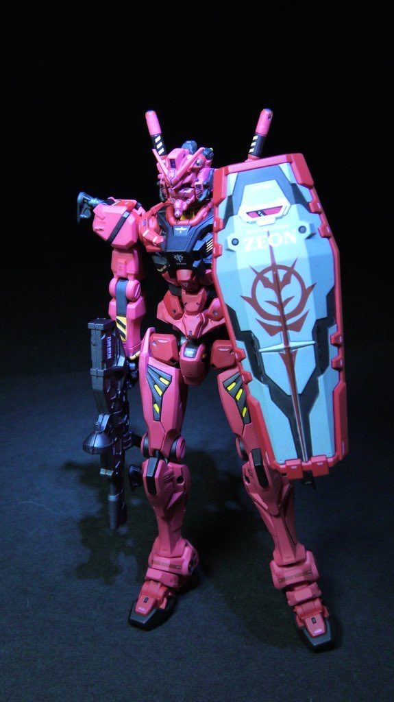 HG 1/144 赤いガンダム–2枚目/制作者：@S8wVHWr9GQO2weM