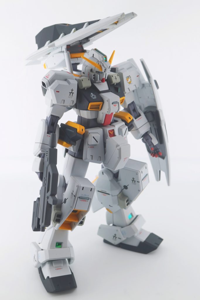 HG ヘイズル改–3枚目/制作者：ちりぼう