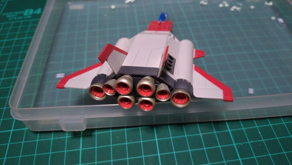 バーニアはあすぱら模型さんや三角屋さんから買ったものを総動員(gandam-hand2)