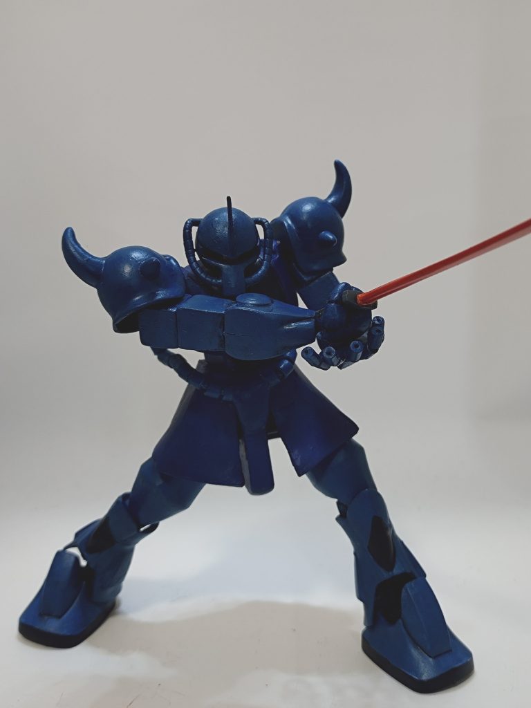 旧キット1/144グフ フル可動 〜ドキッ!?ヒラヒラスカートは禁断の味?〜