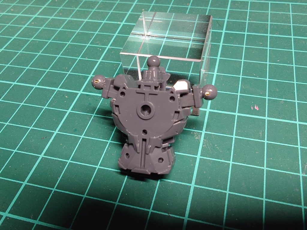 マイフリの肩がBJだったので胴の方を無理やりBJ化しました…がちょっと保持が弱い＋可動域少な目です