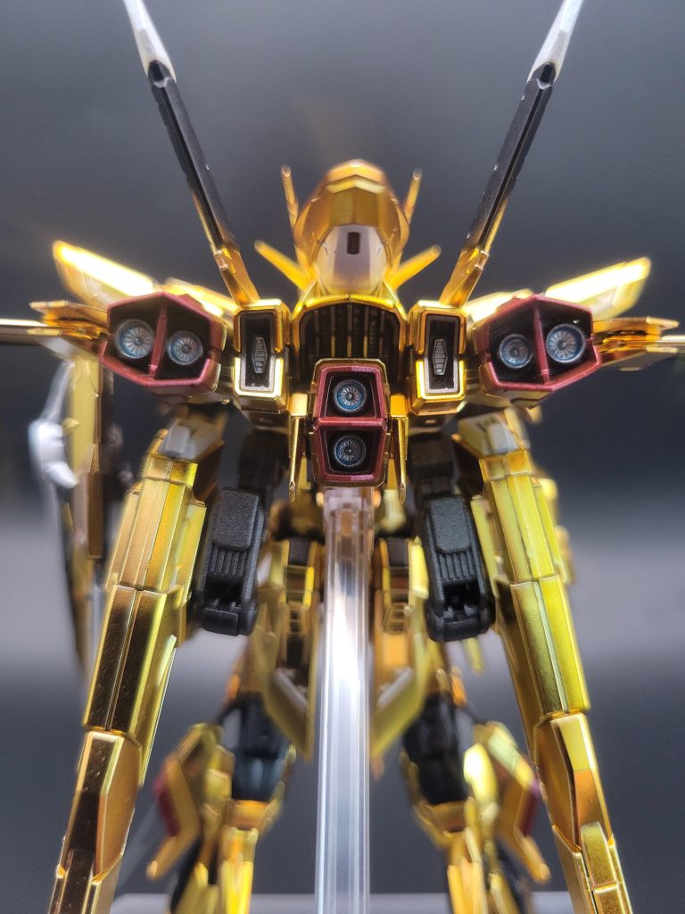 バーニア内部はシルバーとクリアブルーで色分けしてます。