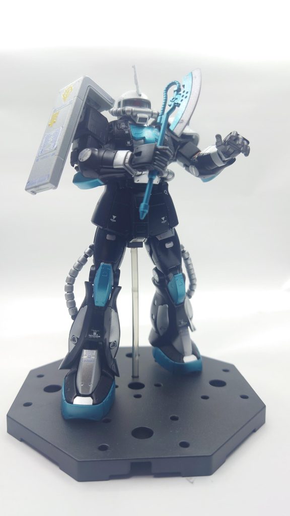 話には聞いていましたが、RGザクの動力パイプ地獄(zaku-kao4)今回はランナー塗装で雑にやっちゃったんで、まあね。いつかR2を真面目に作りたい。手に入れば。