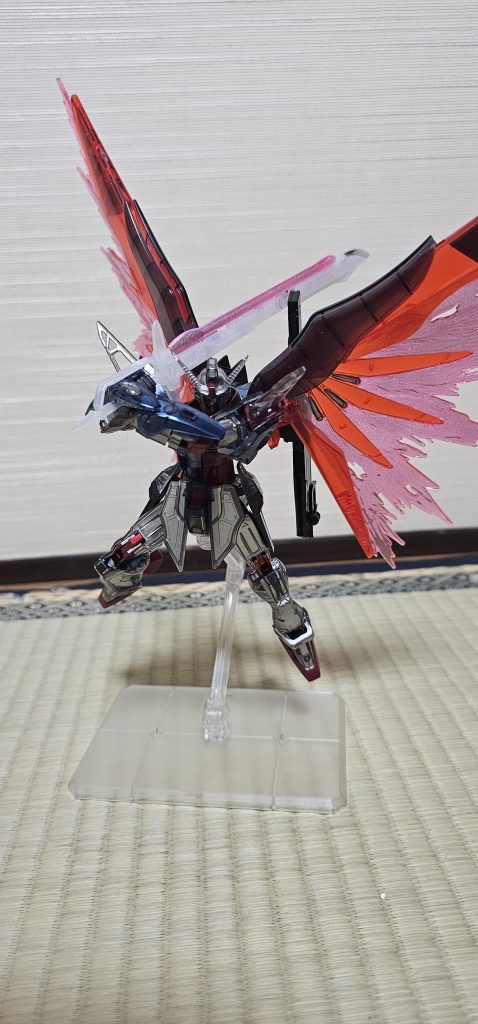 デスティニーガンダムSpec II(分身体)–3枚目/制作者：焼鮭はレアでお願いします