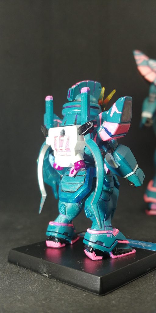 デカールはある奴でサイズ的に大丈夫そうなのを