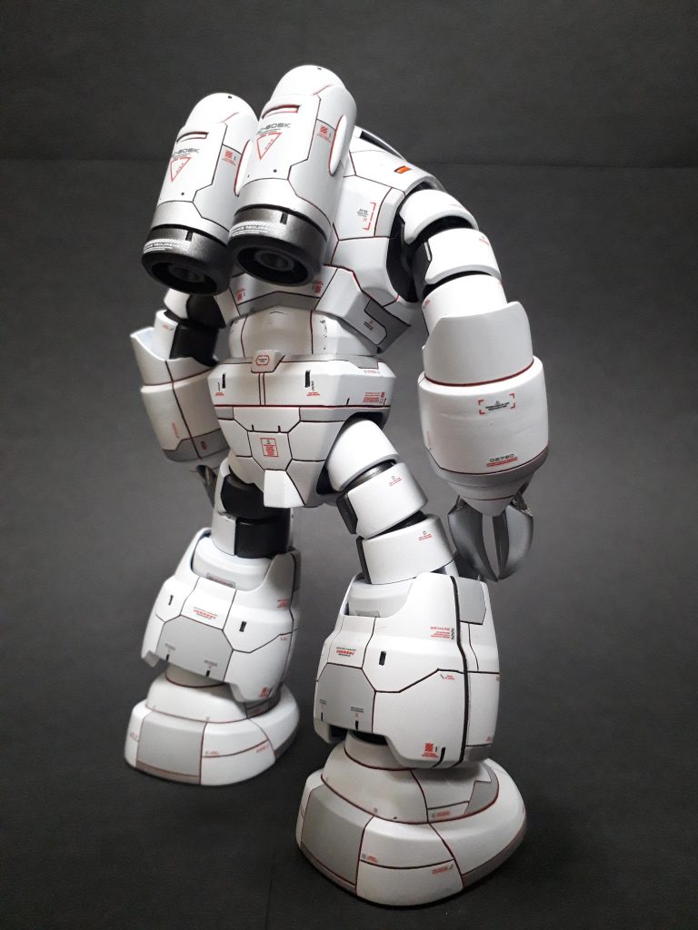 背中は擦れまくり。はめただけで塗装削れました、、、。