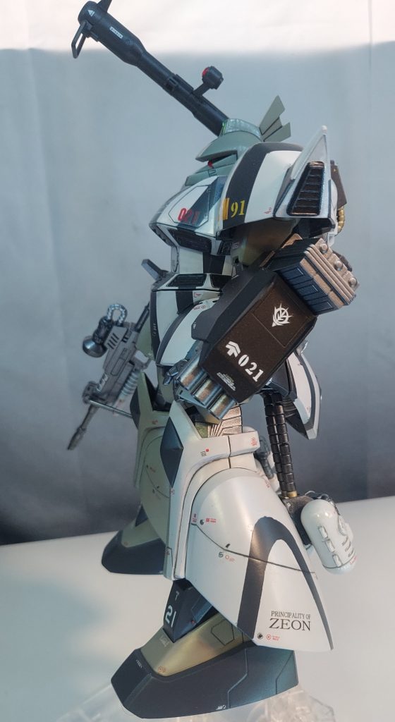 設定画ではバックラーシールドは装備してなかったのでラッツリバーのみ余りのバックラーシールドゎストックしました(°∀° )/