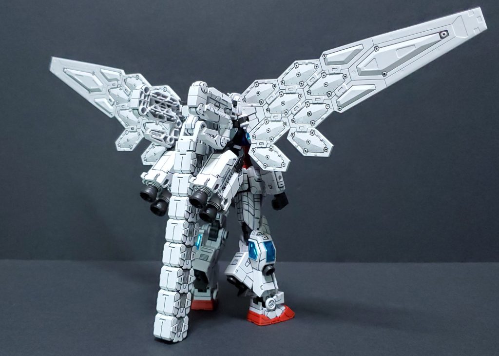 羽ありの状態。でかいです。