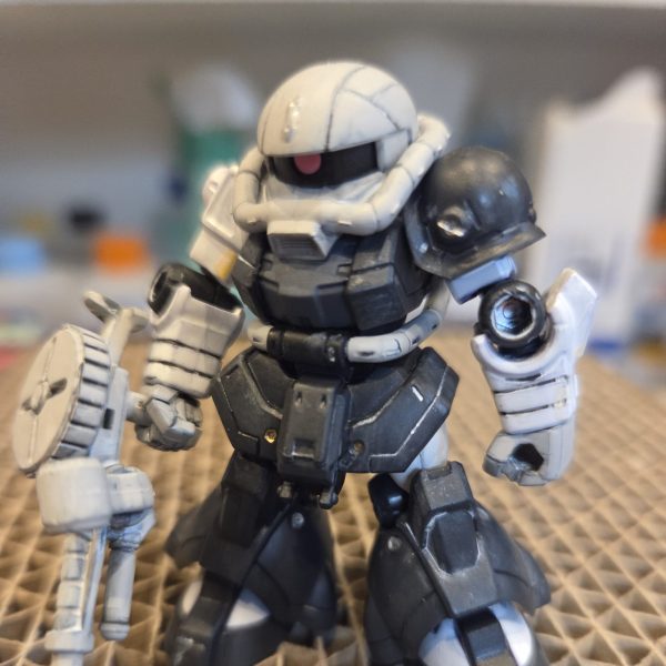 寒冷地仕様の高機動試作型ザクです！