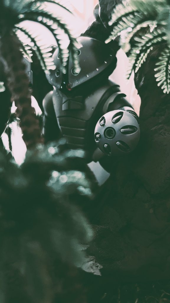 同上。後方のアッガイを別アングルから。