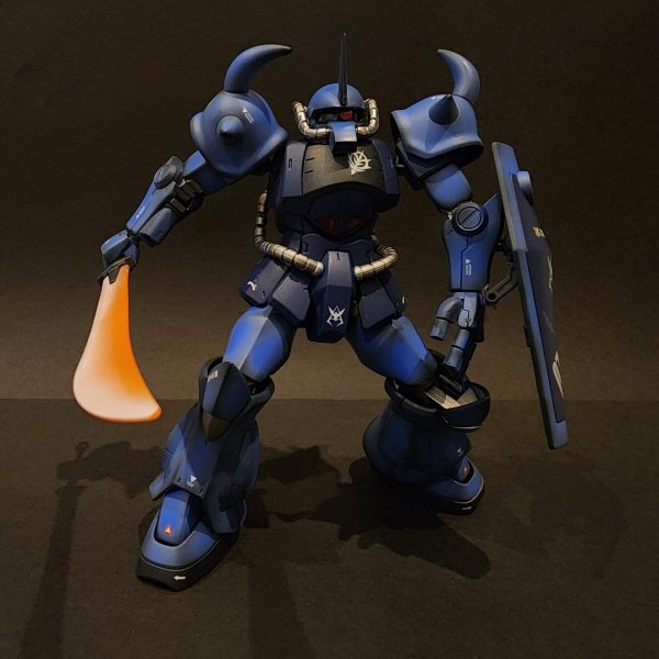 #013 グフ（グラデーション塗装）