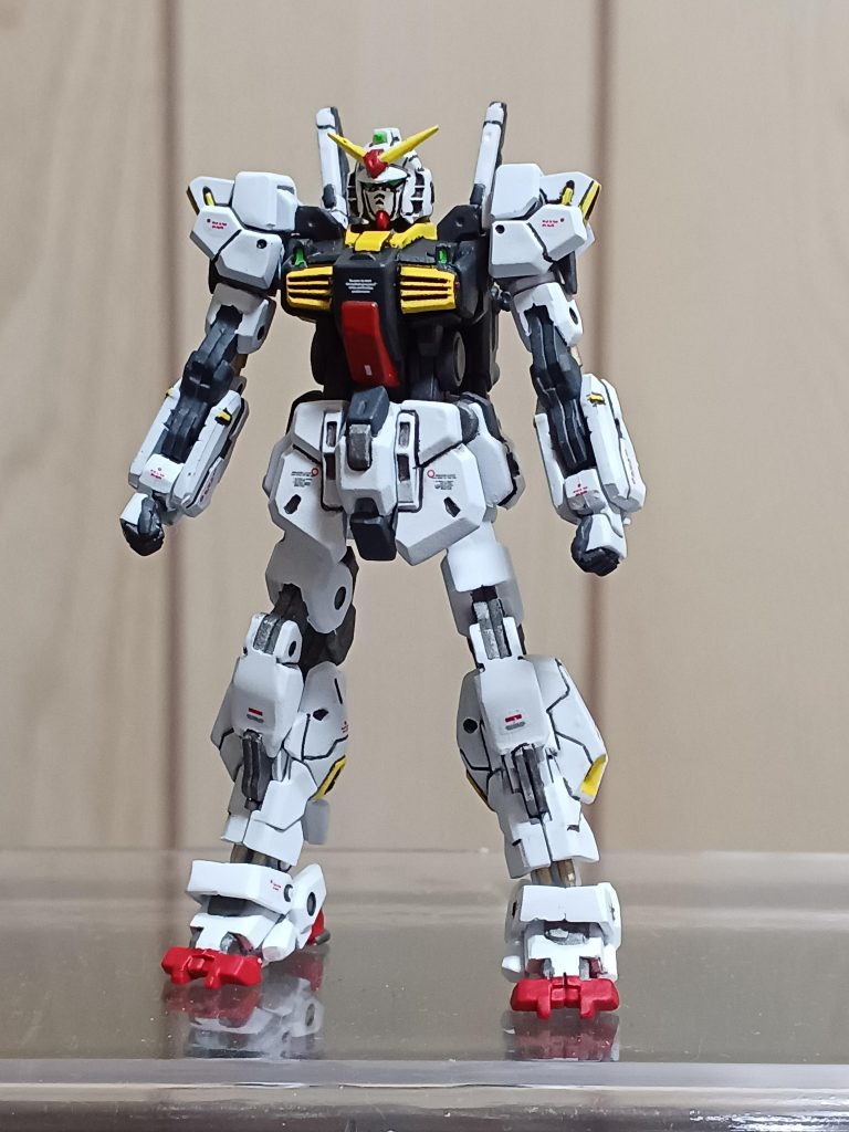 まずは、ガンダムMk-Ⅱから。Mk-Ⅱ、単体でも十分カッコいいですね‼️Gディフェンサーと分離できるのもポイント高いなぁと感じました(gundam-kao6)アーティファクトMk-Ⅱに、シールドやバズーカ、ビームライフルを作成して持たせているモデラーさんも見受けられましたね。モデラーさんで好みや、こだわりが出るキットかもしれませんね(gundam-kao6)