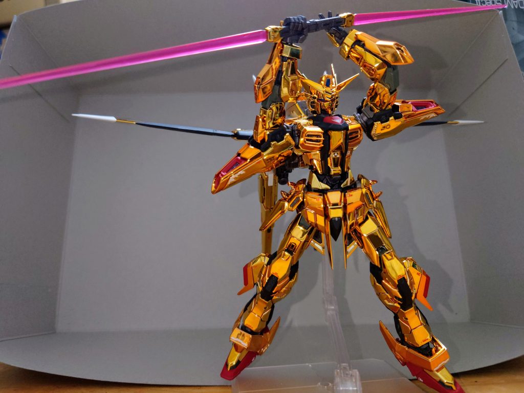 アカツキガンダム–5枚目/制作者:こにし