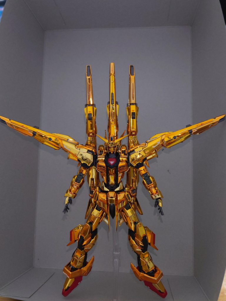 いきなりシラヌイパックからですが、作っていてキラッキラなので楽しかったですね手袋必須ですが…