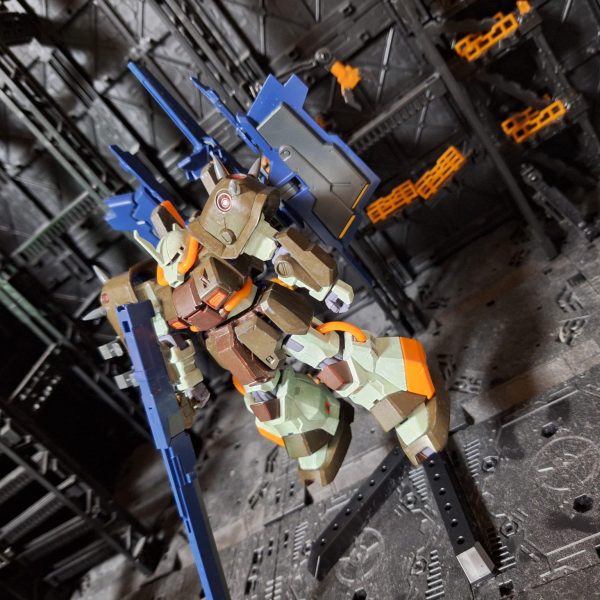 ハイザック狙撃仕様フルドド装備実証実験型です。