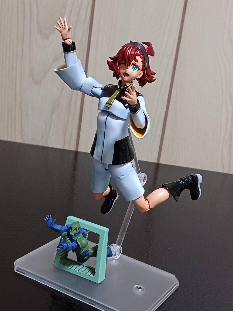 人生、初の美プラで全塗装をやってみたのですが、難しいですね(gundam-kao5)アイペイントもやりましたが、やっぱりタンポ印刷は綺麗に出来てますね。不恰好なところもありますが、よろしければ見てあげてください(gundam-kao5)