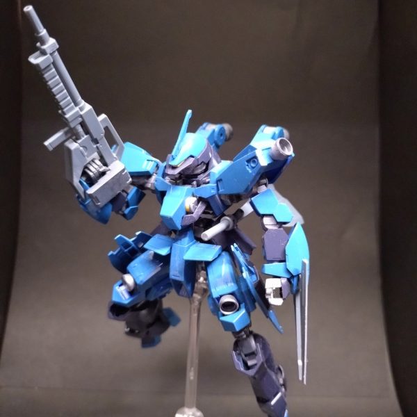 鉄血シリーズ　シュヴァルベグレイズ（マクギリス機）