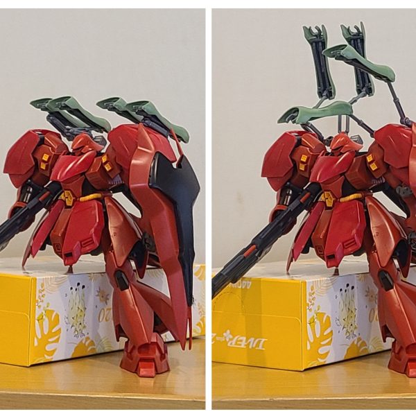 はたして2025ガンプラ紅白歌合戦に間に合うのか。。。(;´д｀) なんか違くねーかい？ファンネルコンテナをはずし、クシャトリヤの隠し腕を隠すことなく取り付け。(´□`; 三 ;´□`) もはや晒し腕！大腿部取り付け部ポリパーツが破損したので、ティッシュ・DE・リペアード形態です。。。笑（2枚目）