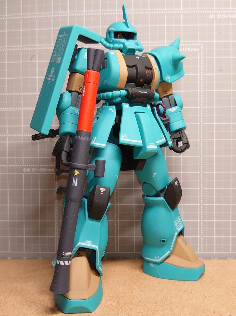 ロバートギリアム機。こちらもカラーを少し変えてます。