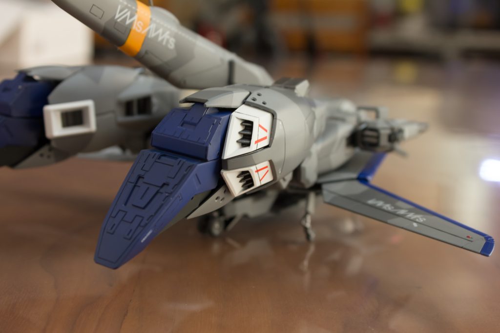 足の裏も塗り分けせねば、