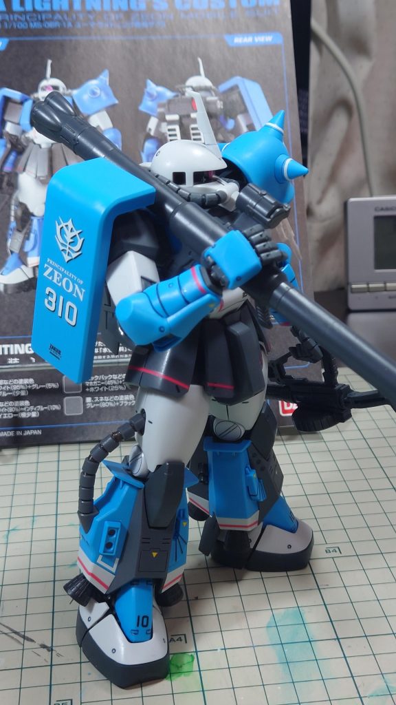 ユーマ・ライトニング専用ザクⅡ–4枚目/制作者：あれく myT 積みプラ崩したい