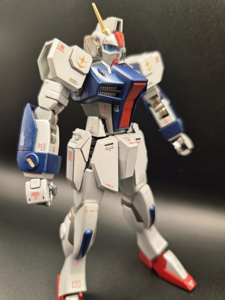 HG ダガーLを主人公機っぽく塗ってみた。