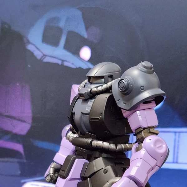 機体色塗装が出来ました。イメージしていた好みの色になったので、これで次の作業へ行こうと思います。（1枚目）