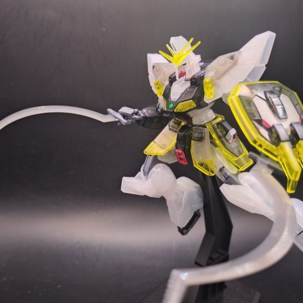 HGAC ガンダムサンドロック　クリアカラー