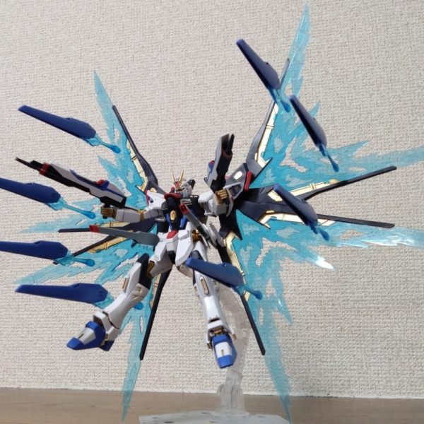 HGCE　ストライクフリーダムガンダム