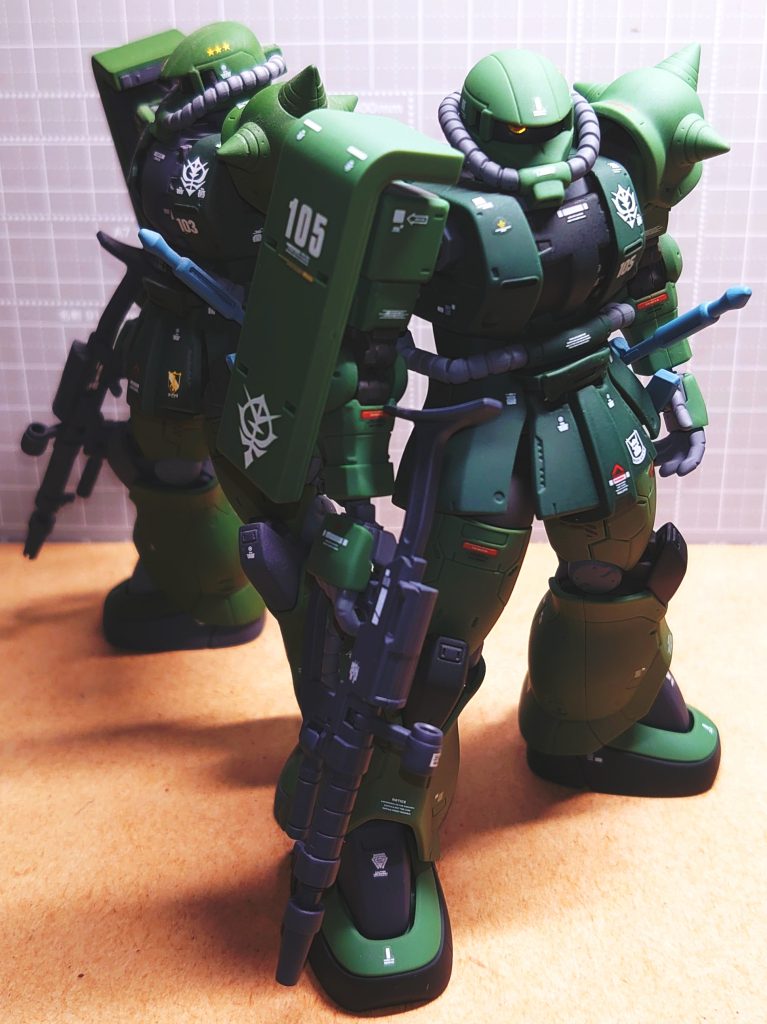 なるべくタイムラグを感じさせないように仕上がりをあわせてみました。(デカールは違いますが)w