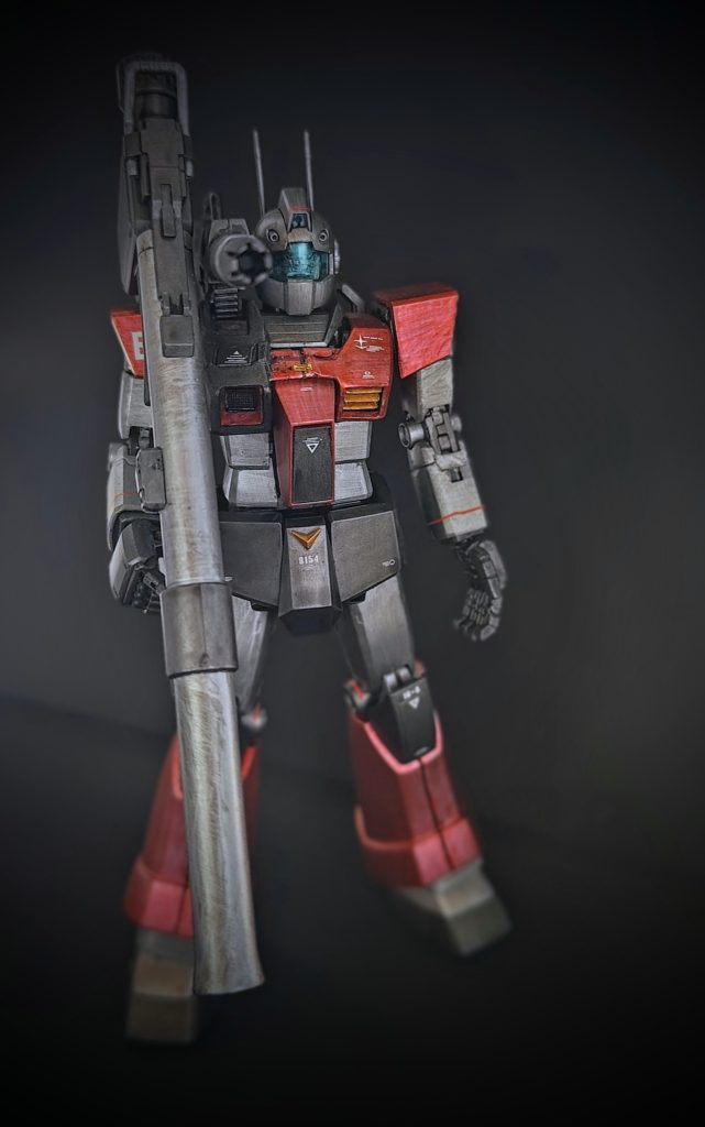 前面カット(別アングル)。肩にキャノン付いているのにバズーカ持たせちゃっています!